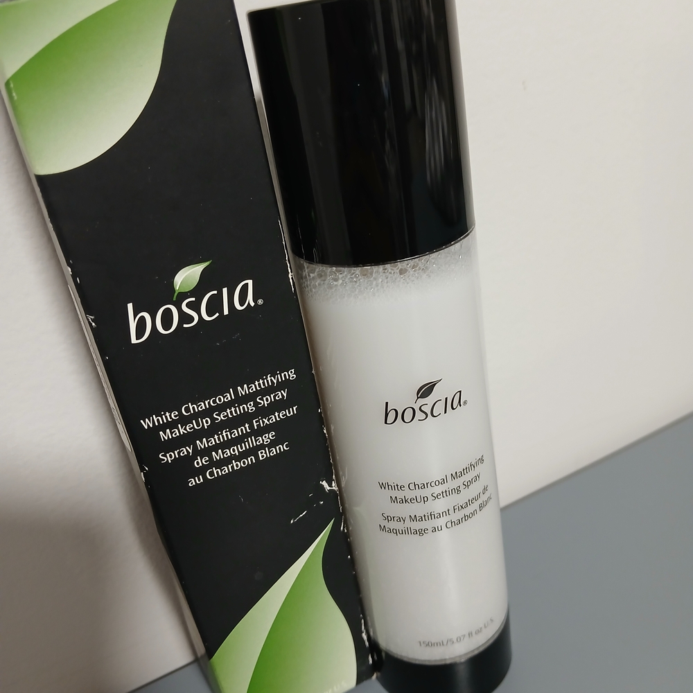 Boscia White Charcoal Mattifying Makeup Setting Spray